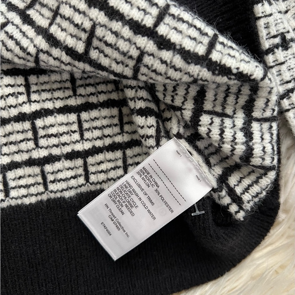 🛍️NWT🛍️ Ellen Tracy Black & White Cardigan - Picture 5 of 6